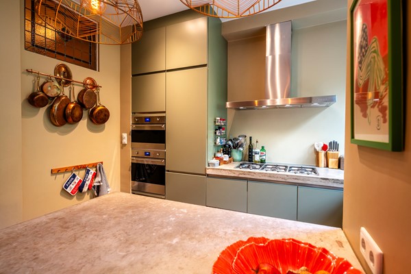 Medium property photo - Hoofdweg 54, 1058 BD Amsterdam
